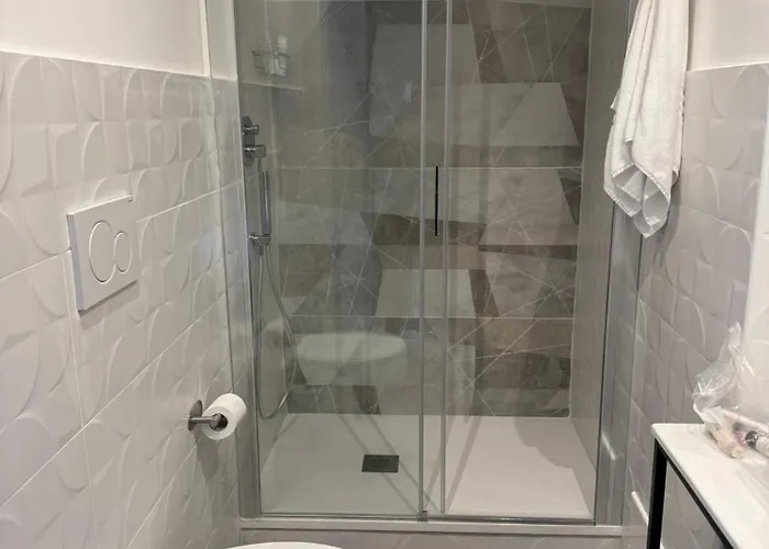 Tr- Πανσιόν *